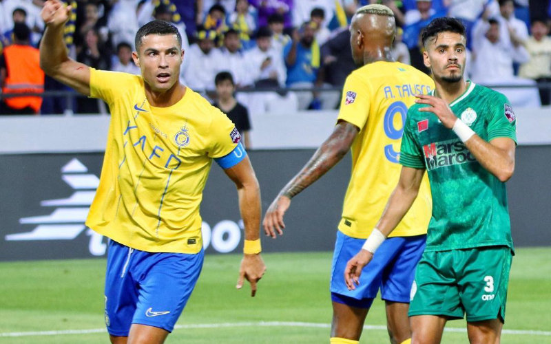 AS Saint-Étienne Eyes Moroccan Left-Back Mahmoud Bentayg as Potential Transfer Target
