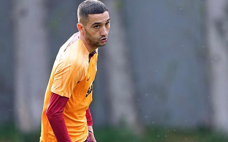 Saudi Clubs Eye Moroccan Star Hakim Ziyech for Potential Summer Transfer