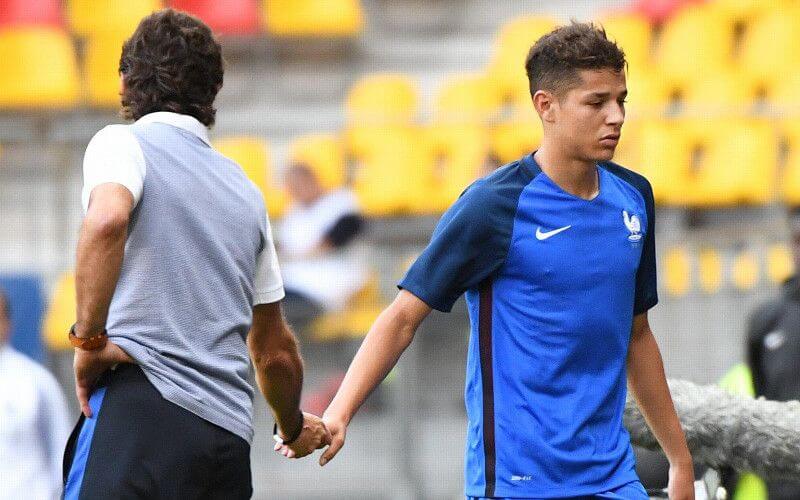 Schalke 04 Considers Releasing Amine Harit Amid Poor Form and Casino Controversy