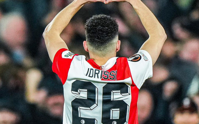 Sevilla FC Seeks to Offload Underperforming Moroccan Striker Idrissi After Feyenoord Loan