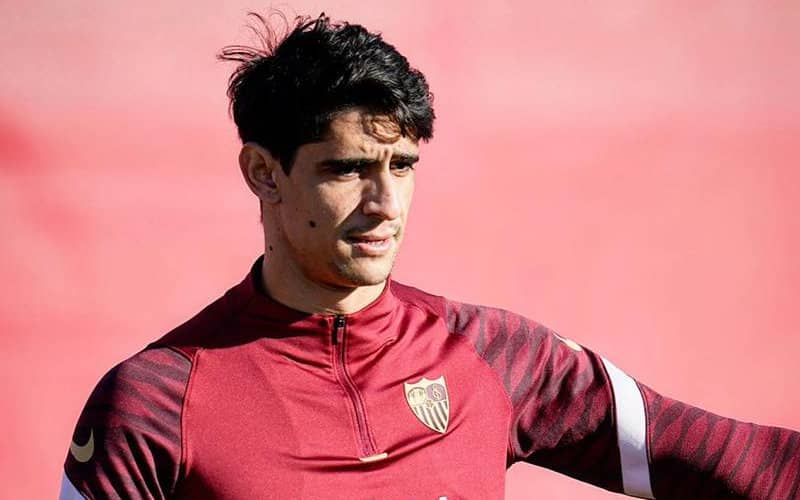 Sevilla's Star Goalkeeper Bounou Joins Pre-Season Camp in South Korea