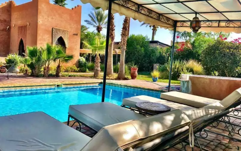 Soaring Tourism Costs Force Moroccans to Vacation Abroad