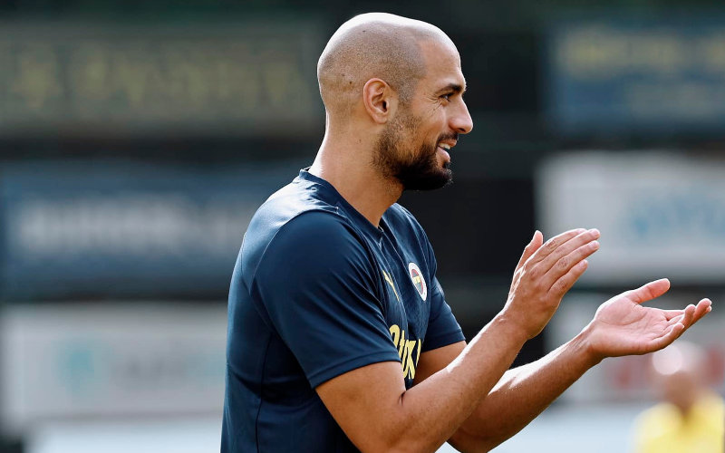 Sofyan Amrabat Emerges as Key Player in Mourinho's Fenerbahçe Lineup
