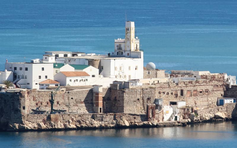 Spain Begins Exhumation of Military and Civilian Remains from Al Hoceima Rocks