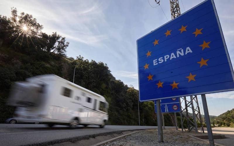 Spain Grants Majority of Schengen Visas to Moroccan Applicants, Data Shows