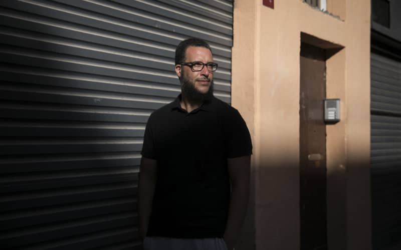Spain Orders Expulsion of Islamic Leader for Alleged Jihadist Indoctrination
