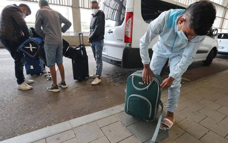 Spain Resumes Repatriation Flights for Moroccan Migrants from Canary Islands