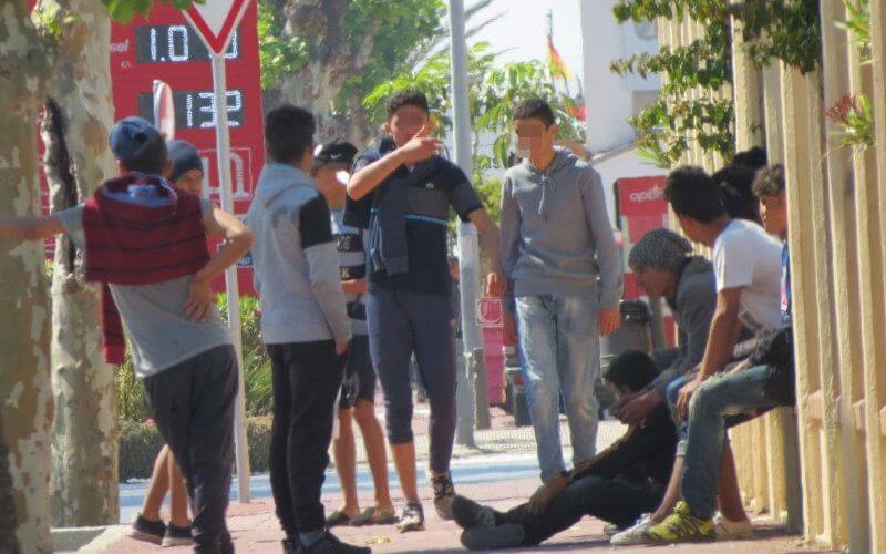 Spain Tightens Travel Rules for Unaccompanied Minors, Requiring New Permit