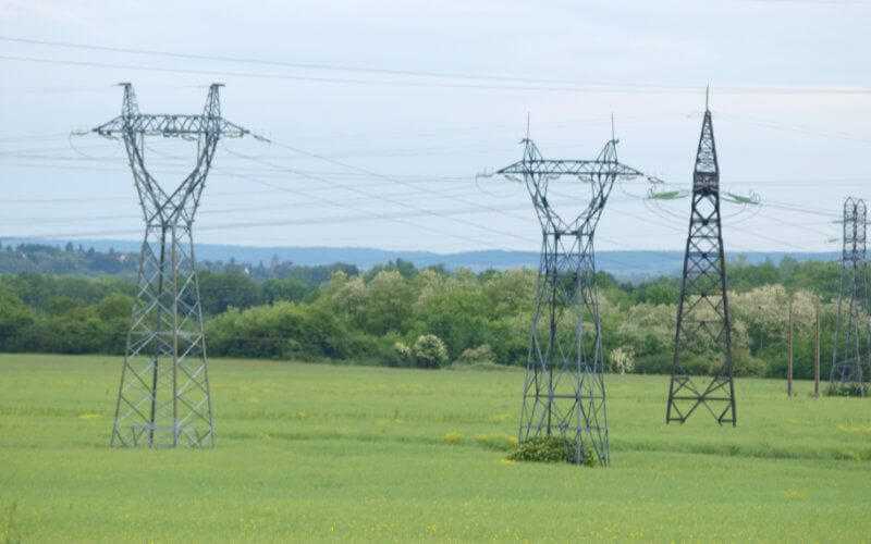 Spain's Electricity Exports to Morocco Surge, Saving North African Nation Millions