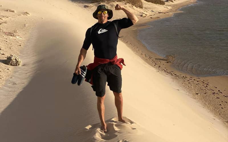 Spanish Actor Adrián Lastra Injured in Moroccan Kitesurfing Accident