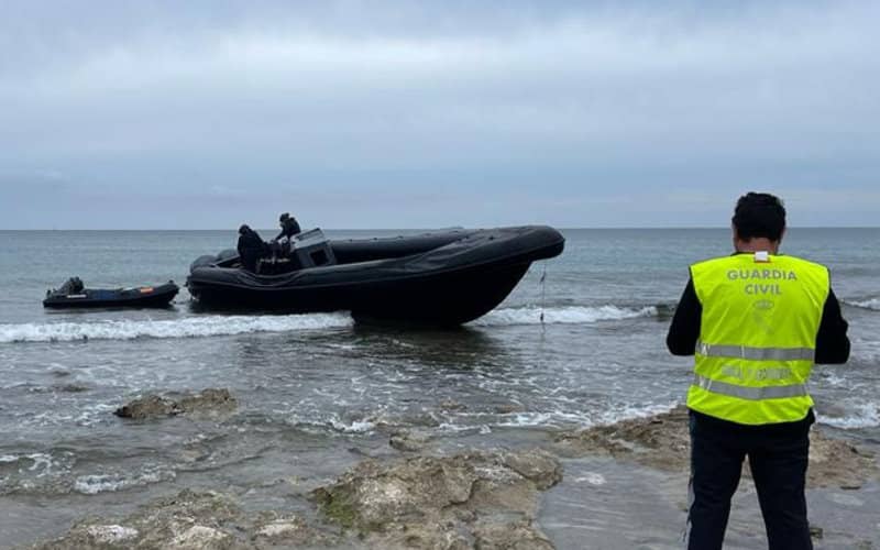 Spanish Authorities Bust Major Hashish Trafficking Ring, Seize 3,000 Kilos