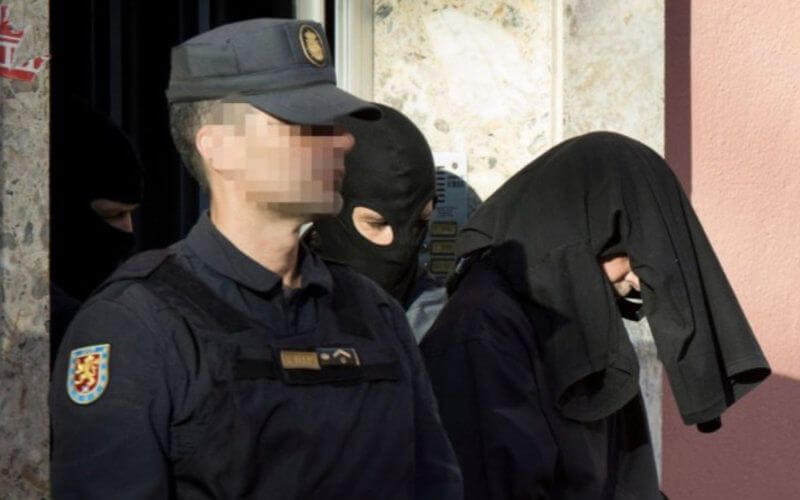 Spanish Court Tries Moroccan Man for Allegedly Funding ISIS Travel to Syria
