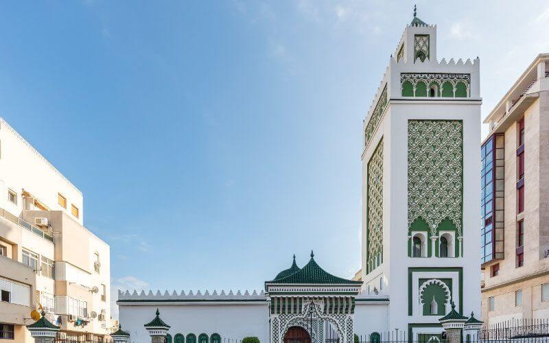 Spanish Enclaves Ban Moroccan Imams Amid Alleged Spain-Algeria Agreement