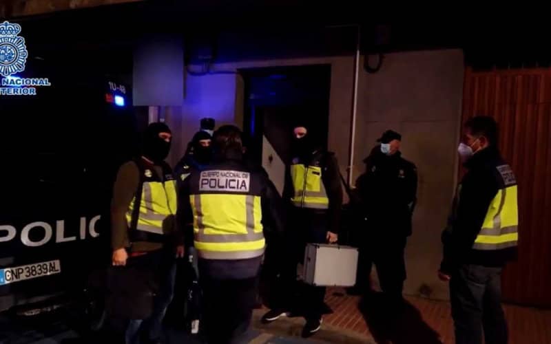 Spanish and Moroccan Intelligence Agencies Arrest Suspected ISIS Recruiter Near Madrid