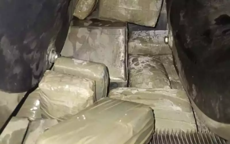 Spanish National Arrested at Tanger-Med Port with Over 1 Ton of Cannabis Resin