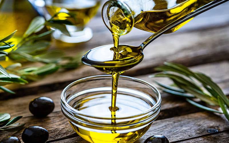 Spanish Olive Oil Prices Soar, Consumers Eye Moroccan Imports Amid Drought