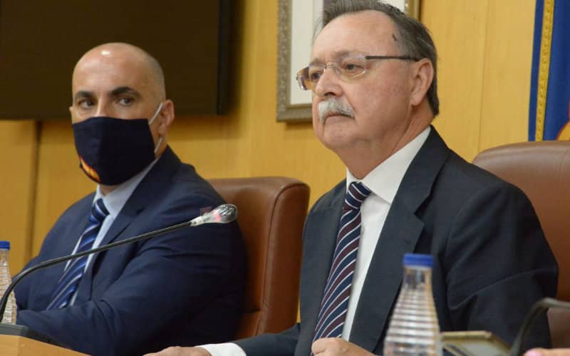 Spanish Opposition Slams Government Poll on Ceuta and Melilla's National Status