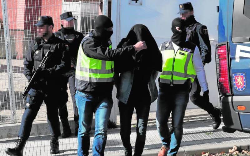 Spanish Police Arrest Moroccan Man Suspected of ISIS Recruitment in Alicante