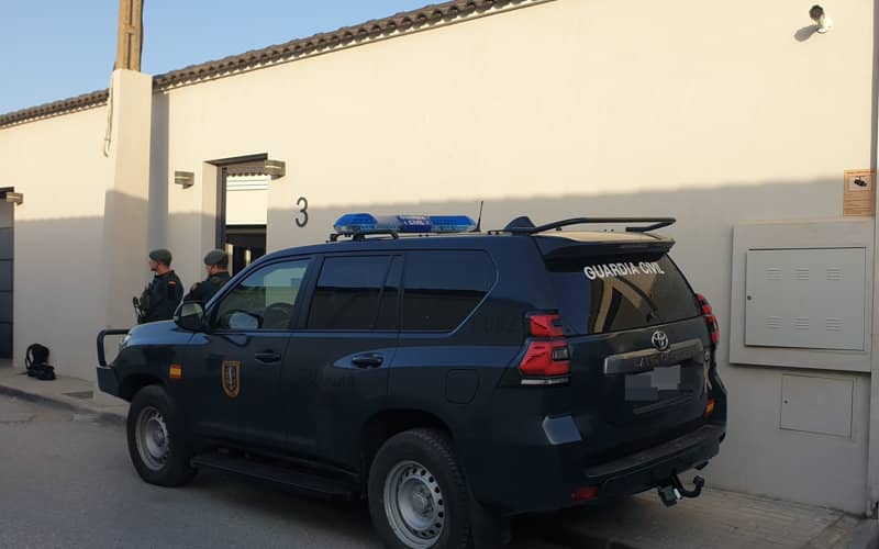 Spanish Police Bust Major Moroccan Hashish Trafficking Ring in Andalusia