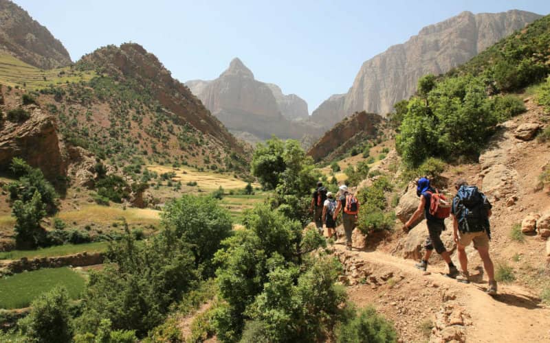 Stranded Quebec Travelers Turn Morocco Flight Suspension into Mountain Adventure