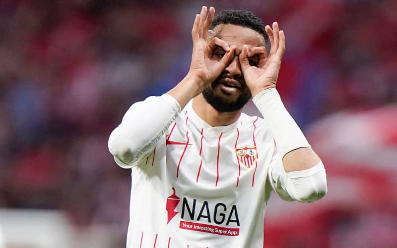 Struggling Striker En-Nesyri Remains at Sevilla After Failed Transfer Attempts