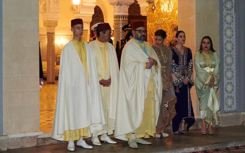 Survey: Moroccans Trust Royal Family Most, Confidence in Other Institutions Wanes