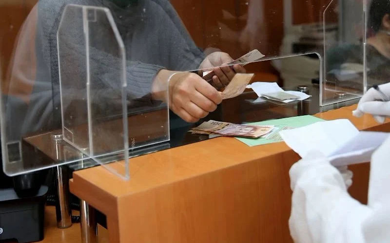 Tangier Businesses Shun Banks Amid Tax Audit Fears