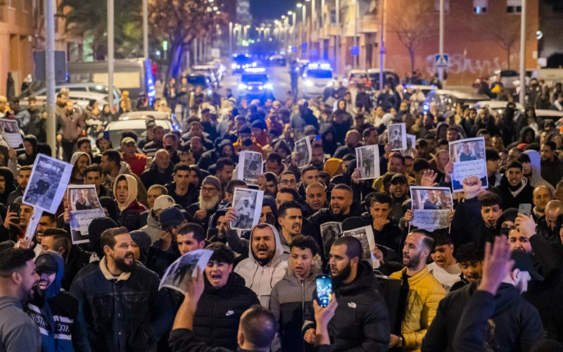Tarragona Mayor Mediates Tensions After Moroccan Man's Death Sparks Community Unrest