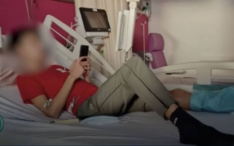 Teen Faces Amputation Risk After Mismanaged Leg Fracture at French Clinic