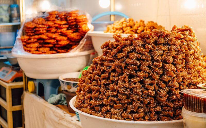 Tétouan Implements COVID-19 Safety Measures for Ramadan Sweets Production