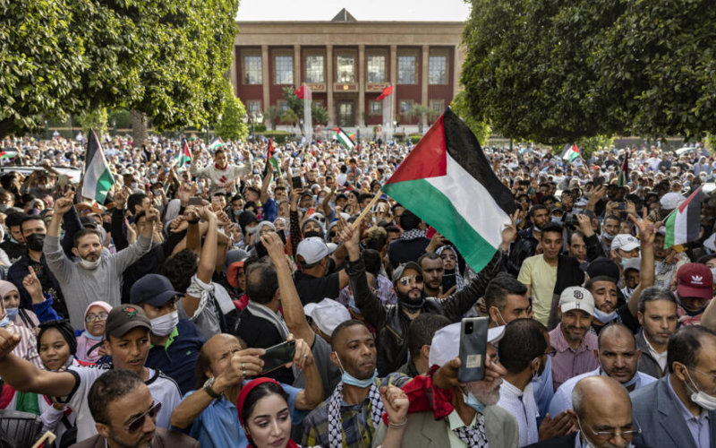 Thousands Rally in Rabat to Support Palestinians as Gaza Conflict Escalates