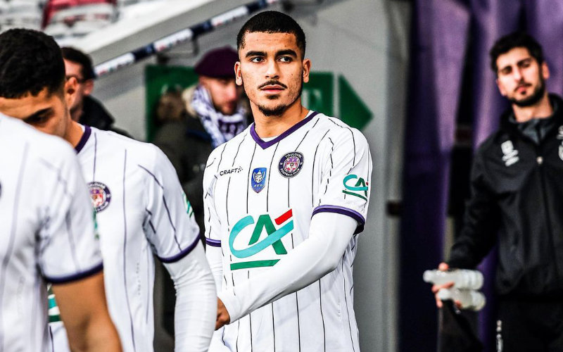 Toulouse FC's Aboukhlal to Sue RMC for Defamation Over Alleged Altercation Report