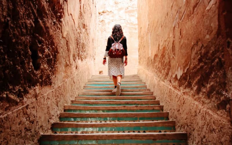 Tragic Suicide of 15-Year-Old Girl Shocks Sidi Ifni Community