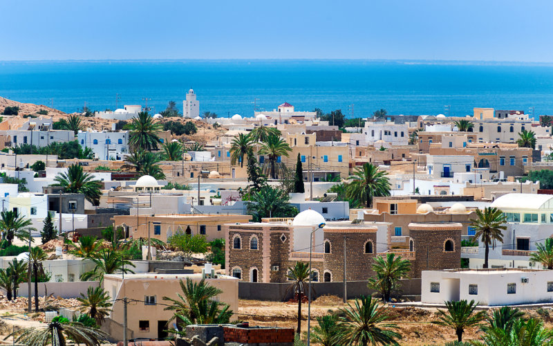 Tunisia to Require Passports for French Tourists Starting 2025