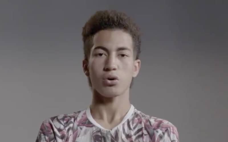 Unaccompanied Moroccan Teen Shares Struggles of Migration to Spain on National TV