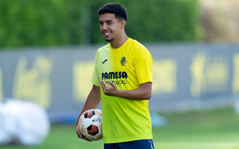 Villarreal's Ilias Akhomach Scores First Europa League Goal in Key Victory