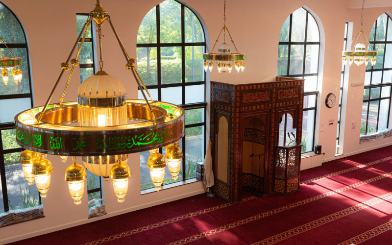 Villeneuve-d'Ascq Mosque Officials Under Investigation for Fraud, Association Pledges Cooperation