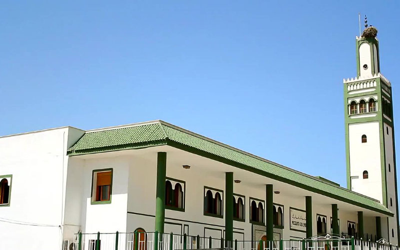Vox Party Pushes to Replace Moroccan-Paid Imams in Ceuta with Spanish Appointees