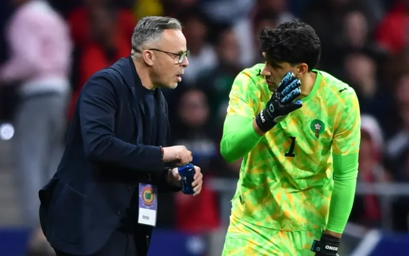 Yassine Bounou pulls out all the stops to convince Thiago Pitarch